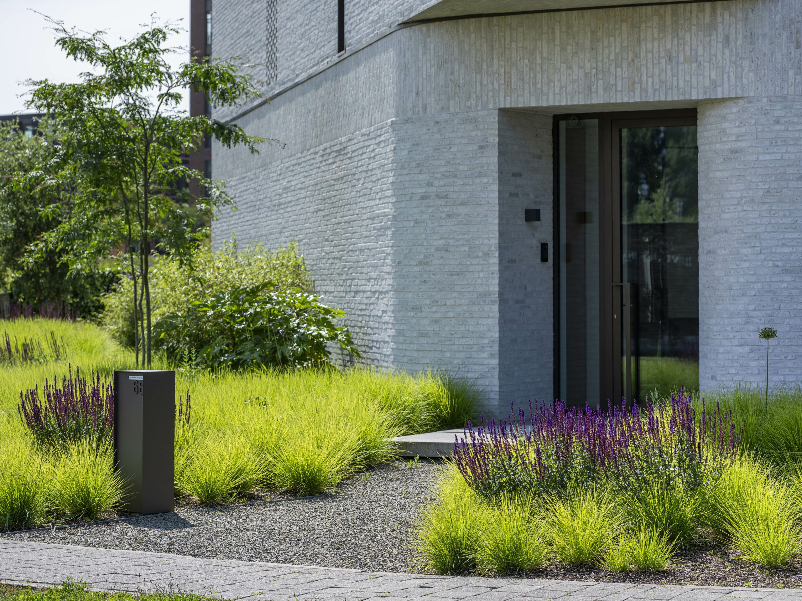Architecturale tuin onderhouden door Artgreen