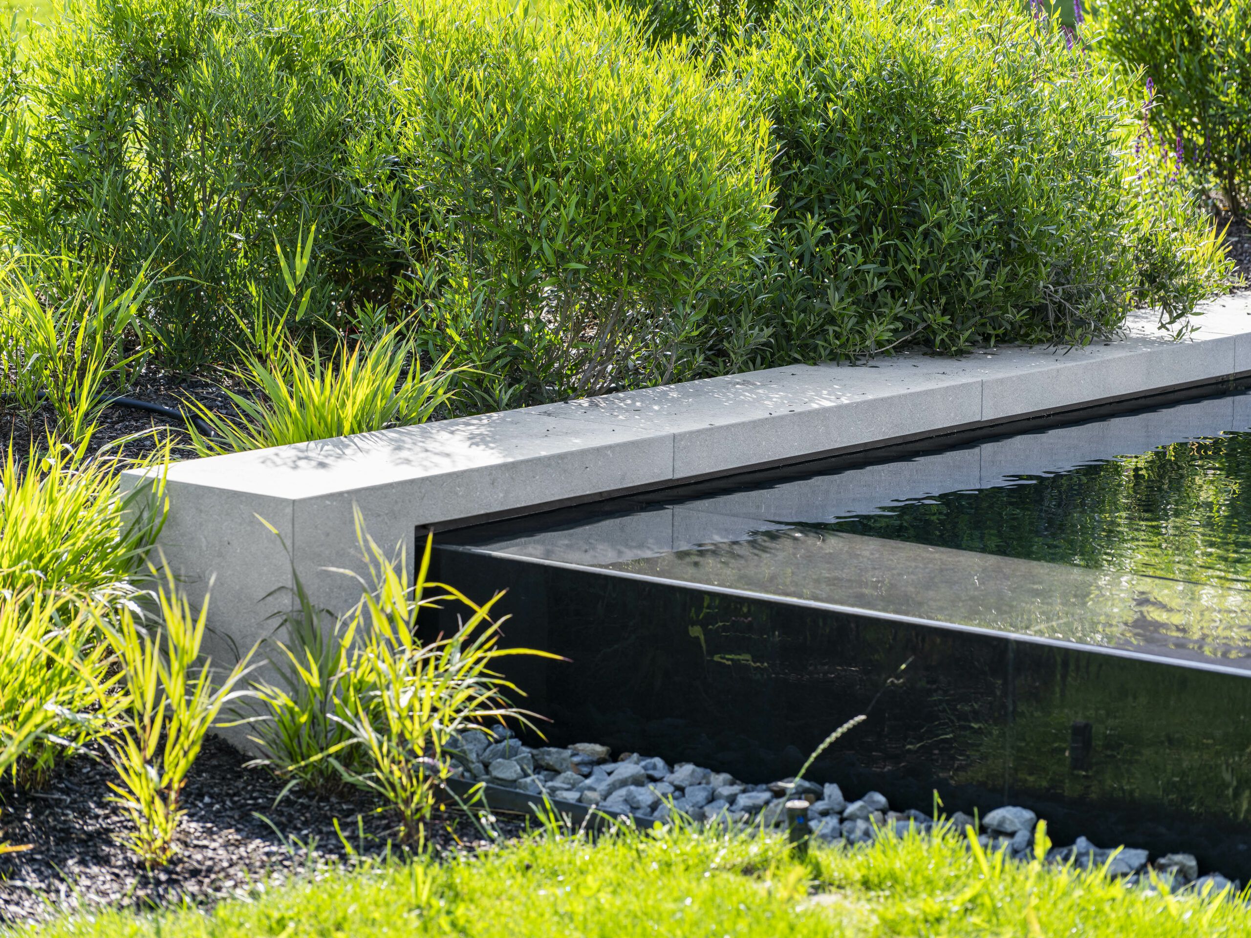 Architecturale tuin onderhouden door Artgreen